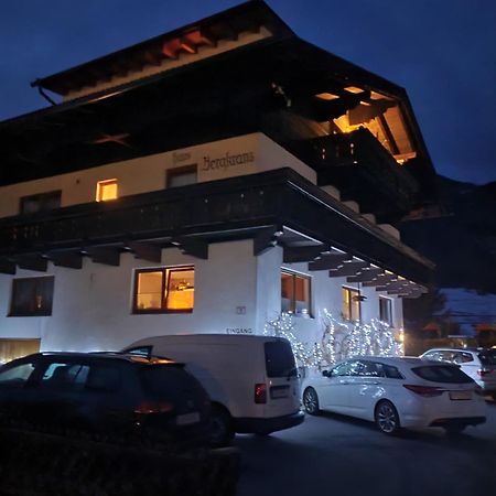 Haus Bergkranz Bed & Breakfast Лермос Екстериор снимка